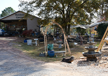 OUTDOOR AND LAWN DECOR post thumbnail